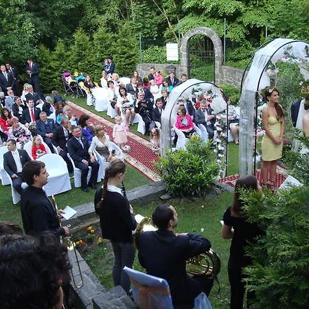 Gasthuis Zlaty Jelen 3*